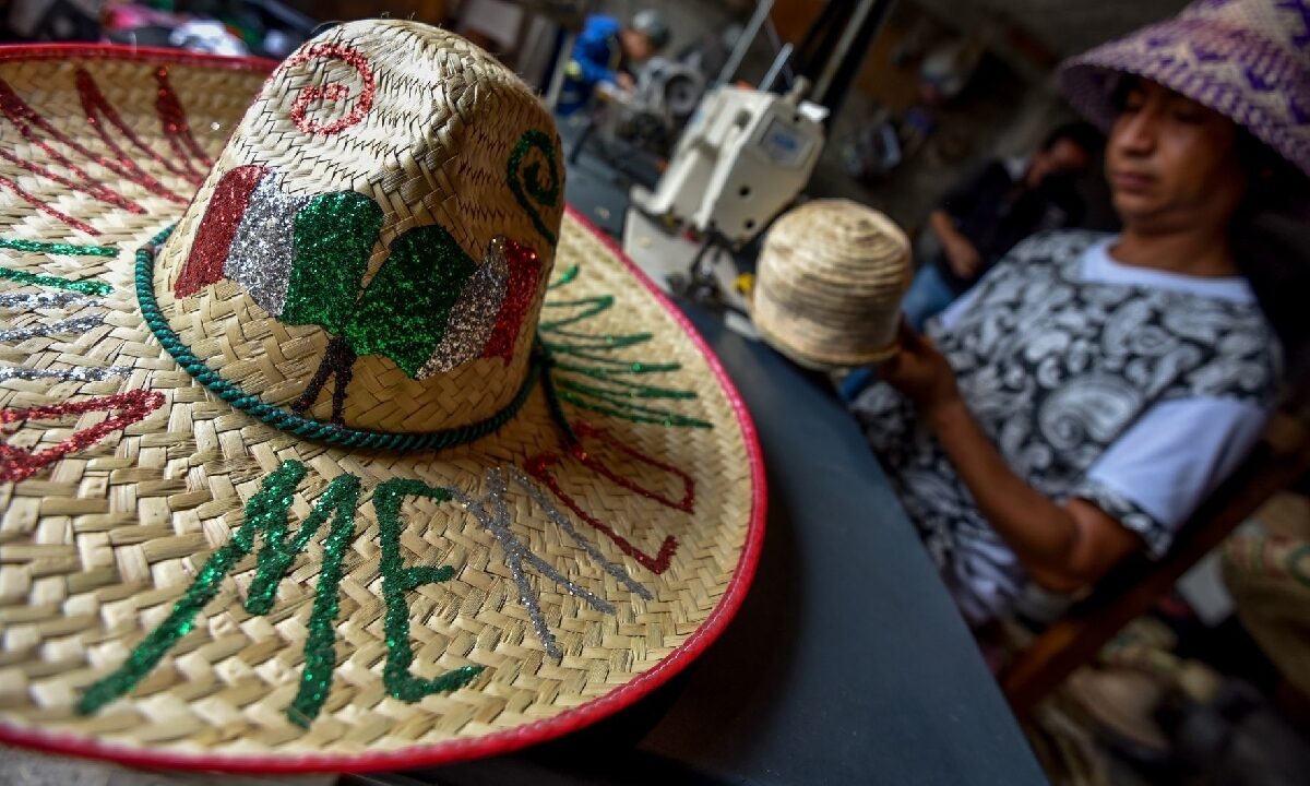 venta-sombreros-artesanias-patrias-dismnuido_0_0_1200_747